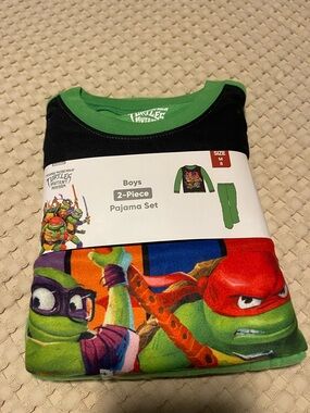 Teenage Mutant Ninja Turtles Boys 2-Piece Green Pajama Set